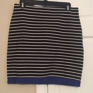 Ann Taylor Black and white striped skirt